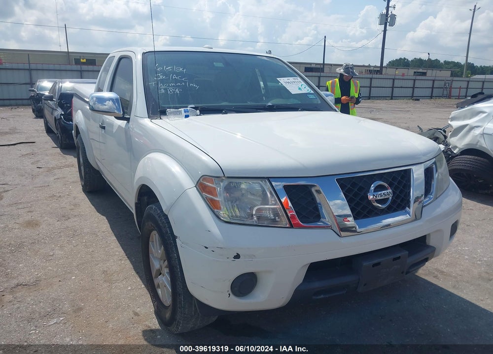 2015 NISSAN FRONTIER SV-I4 VIN: 1N6BD0CTXFN741848