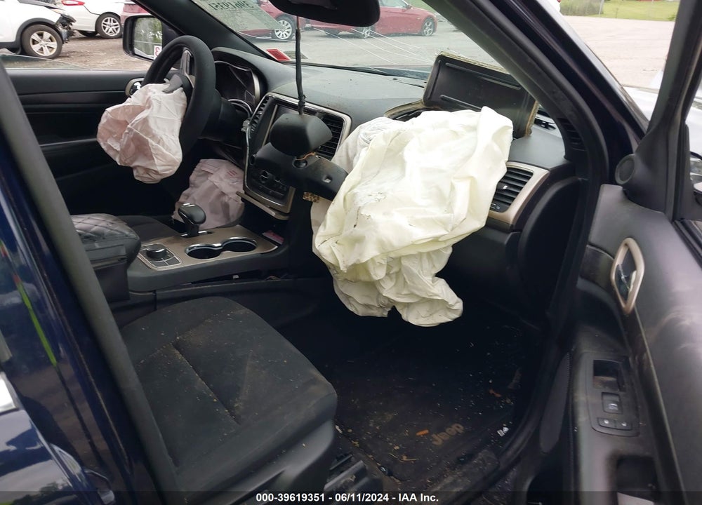 2014 JEEP GRAND CHEROKEE LAREDO VIN: 1C4RJFAG4EC207614
