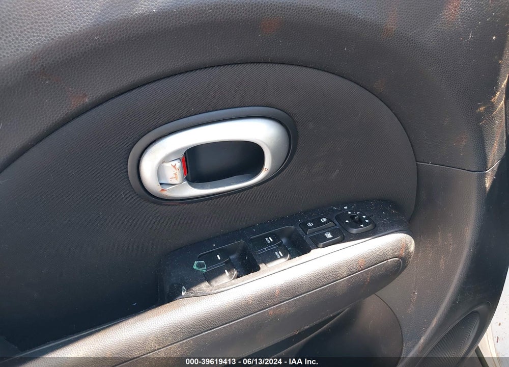 2015 KIA SOUL VIN: KNDJP3A55F7139083