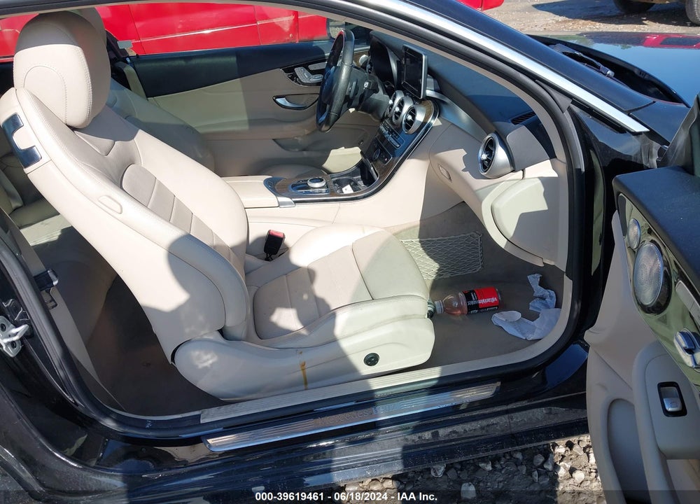 2017 MERCEDES-BENZ C 300 4MATIC VIN: WDDWJ4KB6HF368453