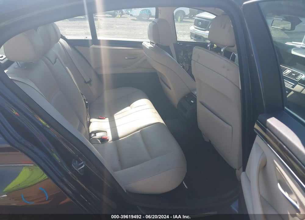 2013 BMW 528I XDRIVE VIN: WBAXH5C50DDW13579