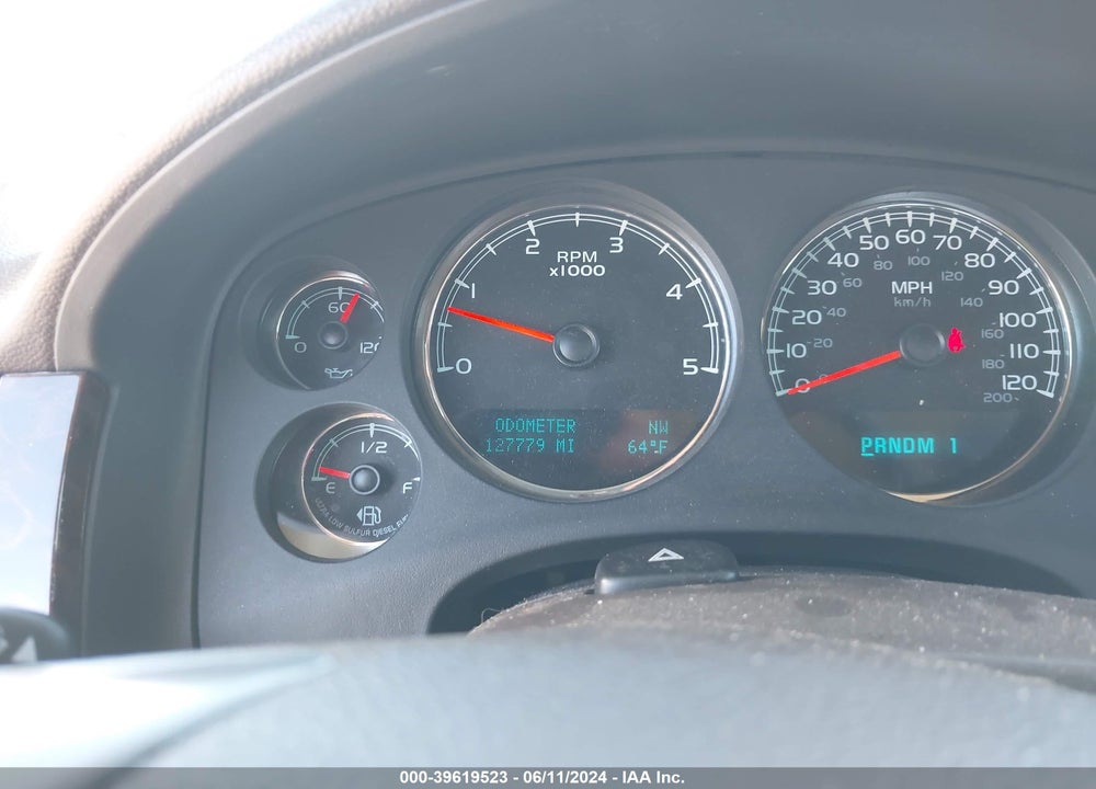 2013 GMC SIERRA 2500HD DENALI VIN: 1GT125E84DF185750