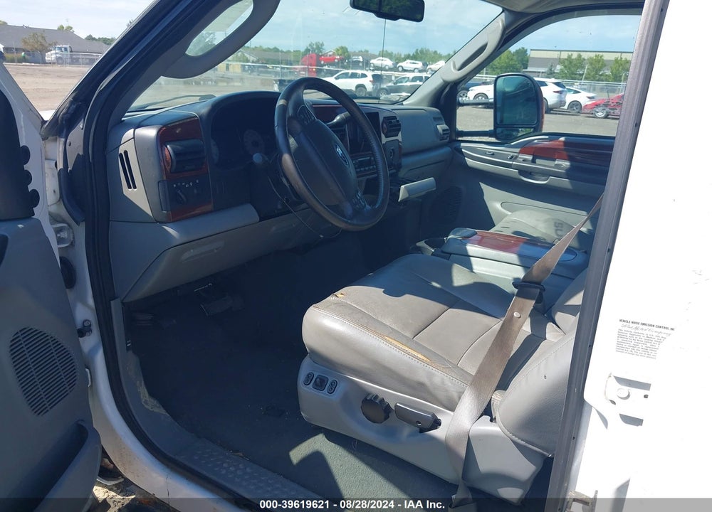 2006 FORD F-350 LARIAT/XL/XLT VIN: 1FTWW33P06ED32860