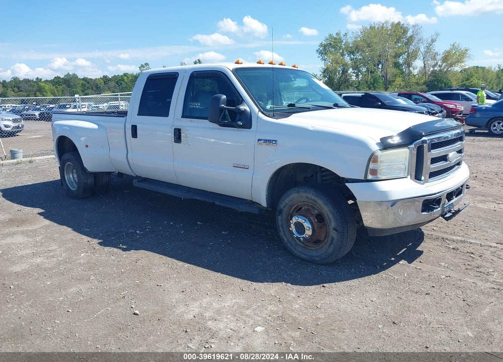 2006 FORD F-350 LARIAT/XL/XLT VIN: 1FTWW33P06ED32860