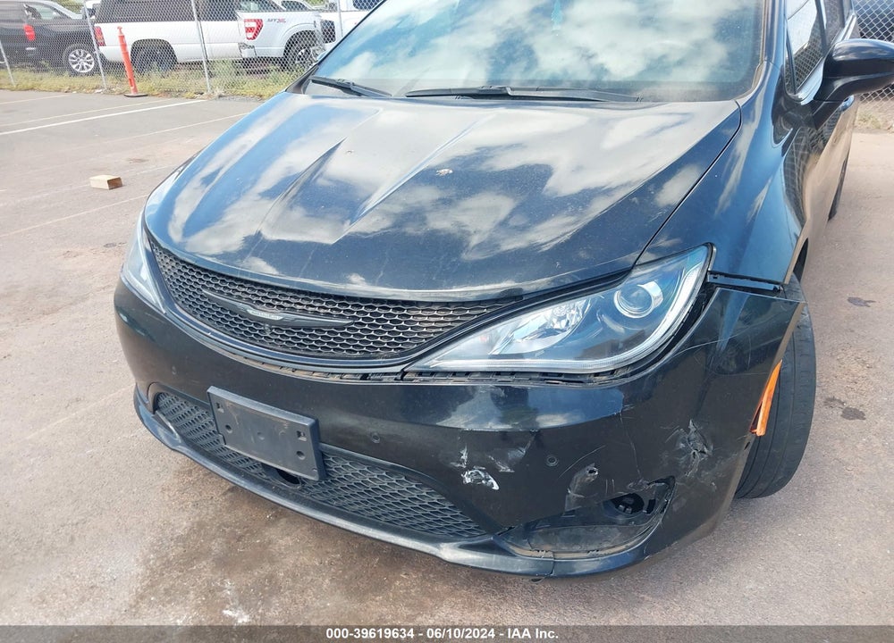 2019 CHRYSLER PACIFICA TOURING PLUS VIN: 2C4RC1FG4KR590124