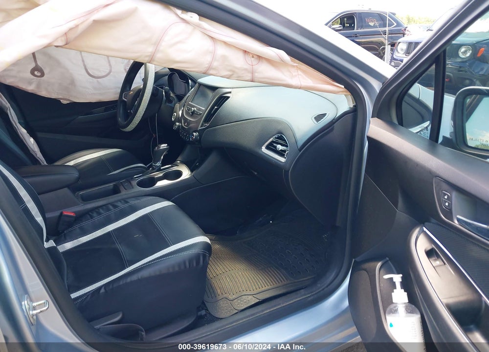 2017 CHEVROLET CRUZE LT AUTO VIN: 1G1BE5SMXH7161149