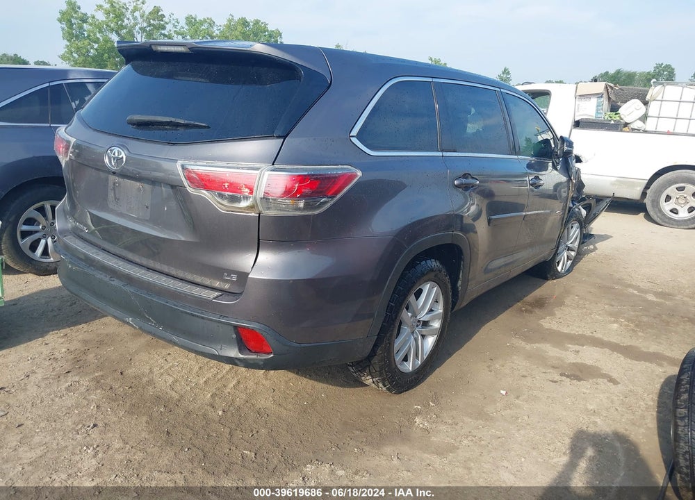 2015 TOYOTA HIGHLANDER LE V6 VIN: 5TDZKRFH8FS088885