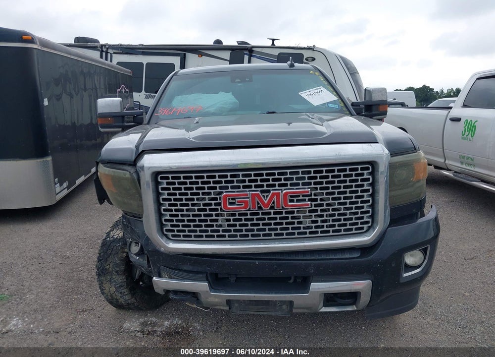 2015 GMC SIERRA 2500HD DENALI VIN: 1GT120E81FF637479