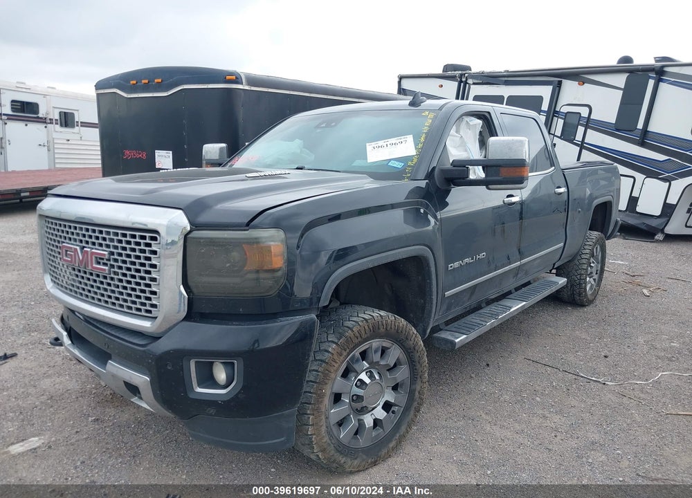 2015 GMC SIERRA 2500HD DENALI VIN: 1GT120E81FF637479