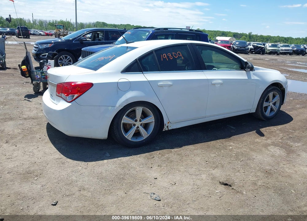 2011 CHEVROLET CRUZE LS VIN: 1G1PC5SH8B7171331