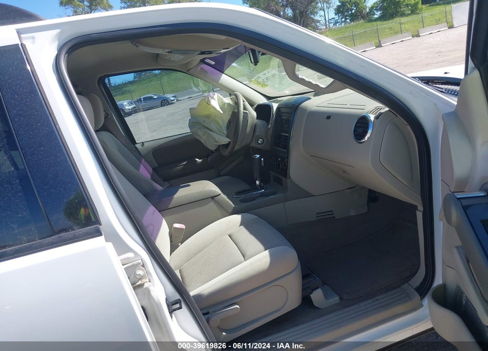 2006 FORD EXPLORER XLT VIN: 1FMEU73E36UA49670