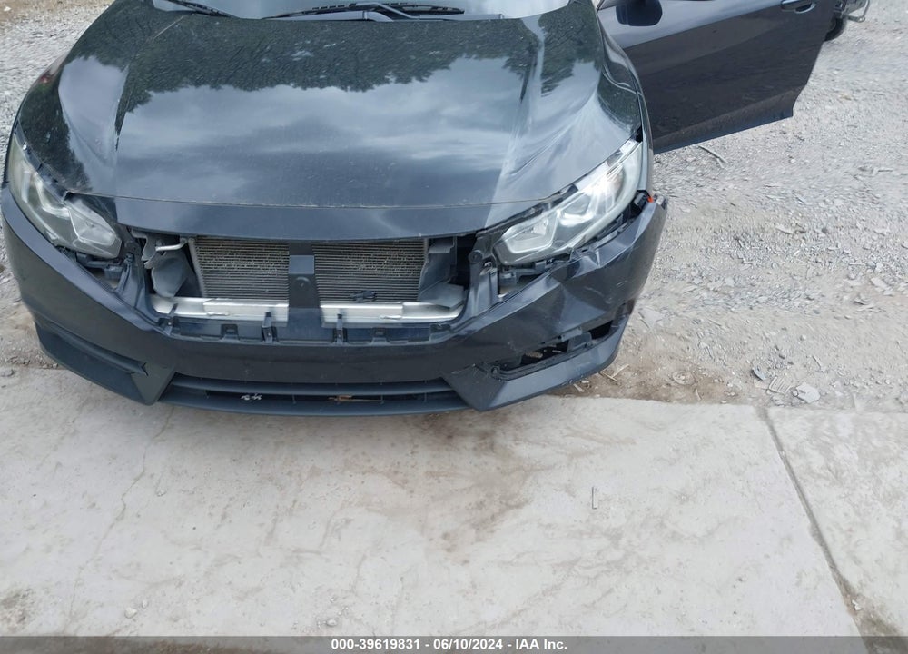 2016 HONDA CIVIC VIN: 19XFC2E58GE072681