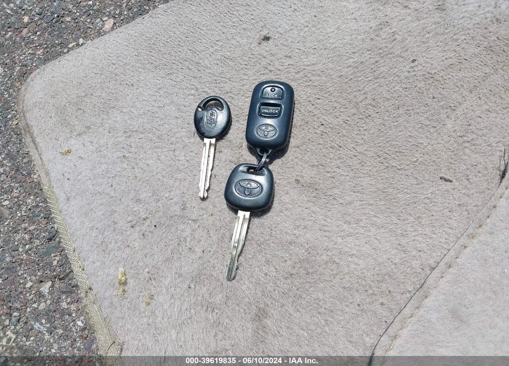 2005 TOYOTA COROLLA S VIN: 1NXBR32E45Z490964