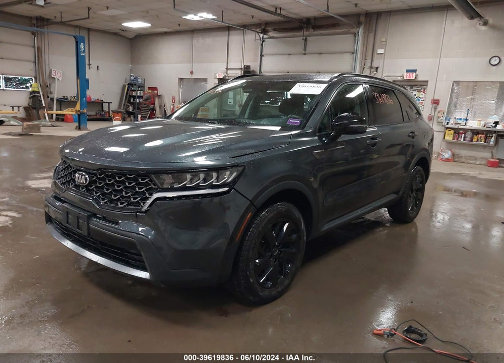 2021 KIA SORENTO S VIN: 5XYRLDLC1MG009155