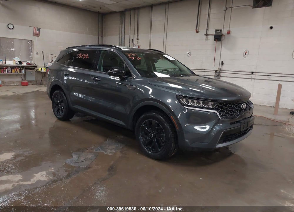 2021 KIA SORENTO S VIN: 5XYRLDLC1MG009155