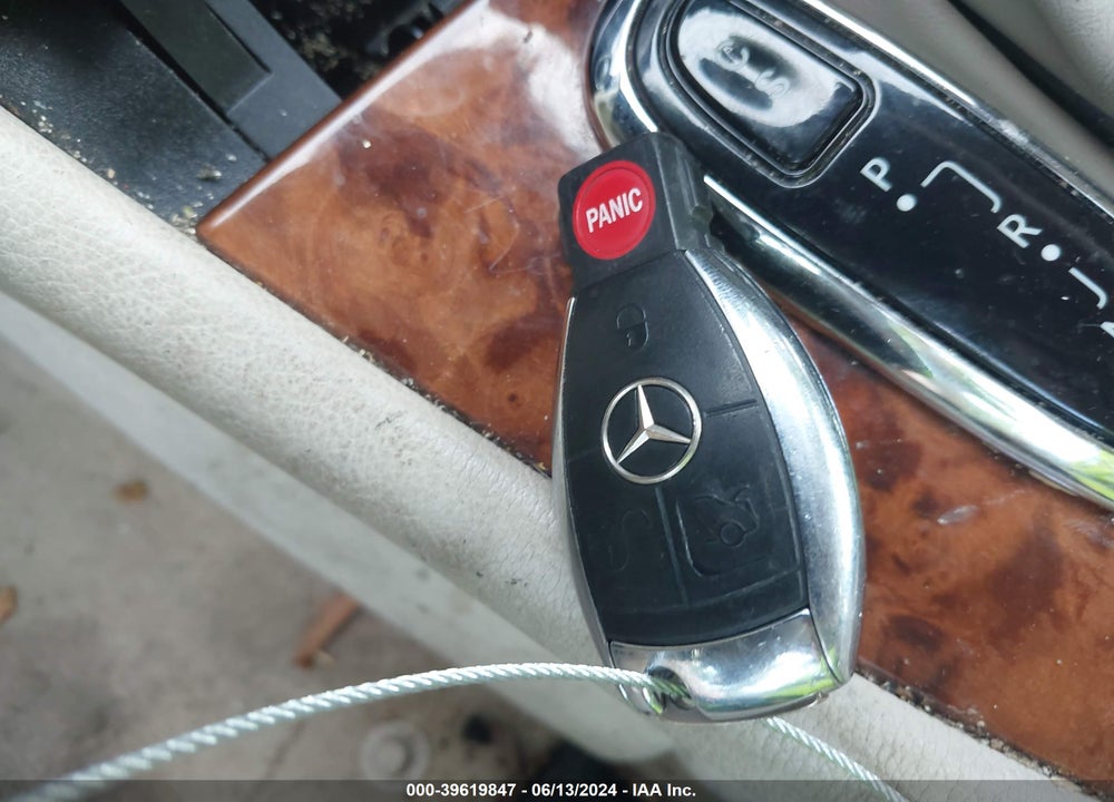 2009 MERCEDES-BENZ CLK 350 VIN: WDBTK56F39F265021