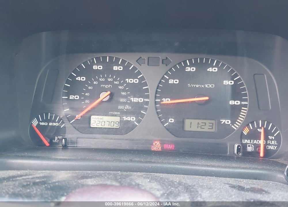 1999 VOLKSWAGEN CABRIO GL VIN: 3VWCB61E5XM813861
