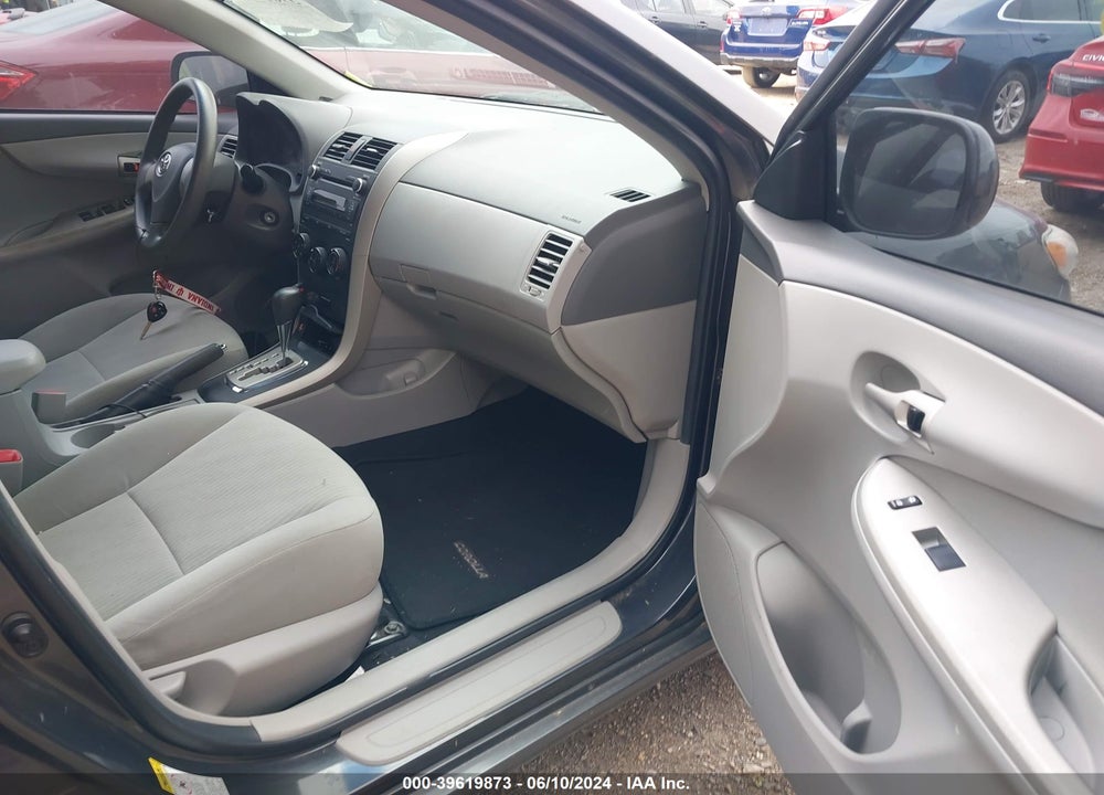 2010 TOYOTA COROLLA LE VIN: 1NXBU4EE2AZ311251