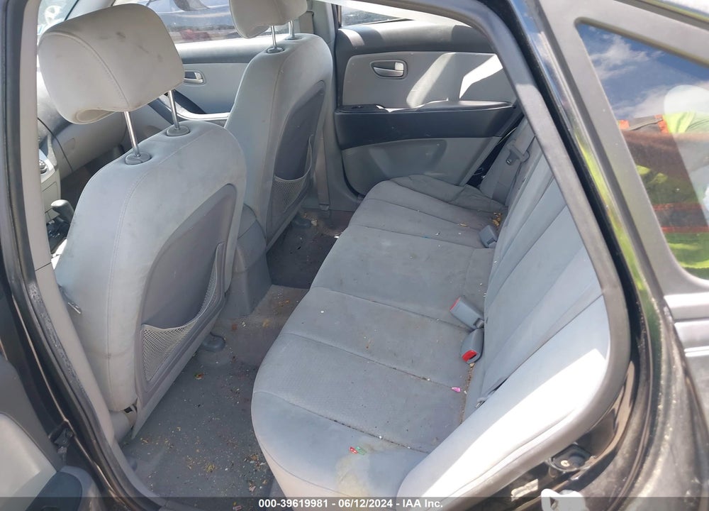 2008 HYUNDAI ELANTRA GLS/SE VIN: KMHDU46D98U314057