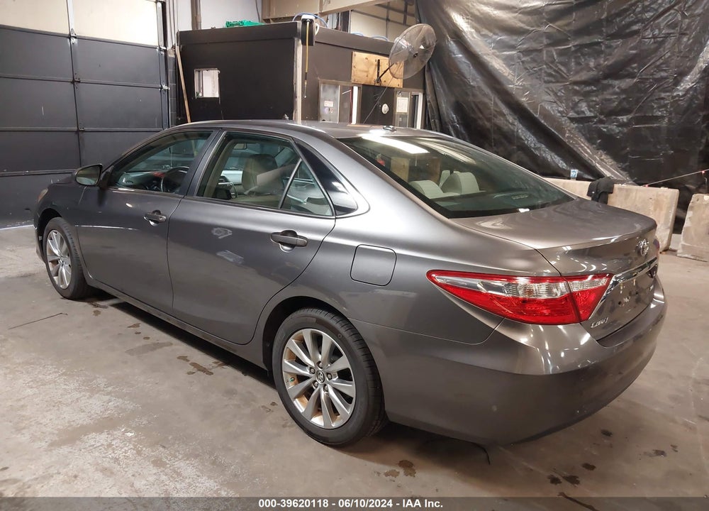 2015 TOYOTA CAMRY XLE VIN: 4T1BF1FK1FU980485