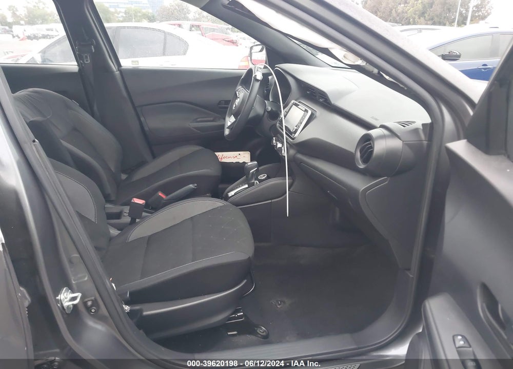 2019 NISSAN KICKS S VIN: 3N1CP5CU9KL541593