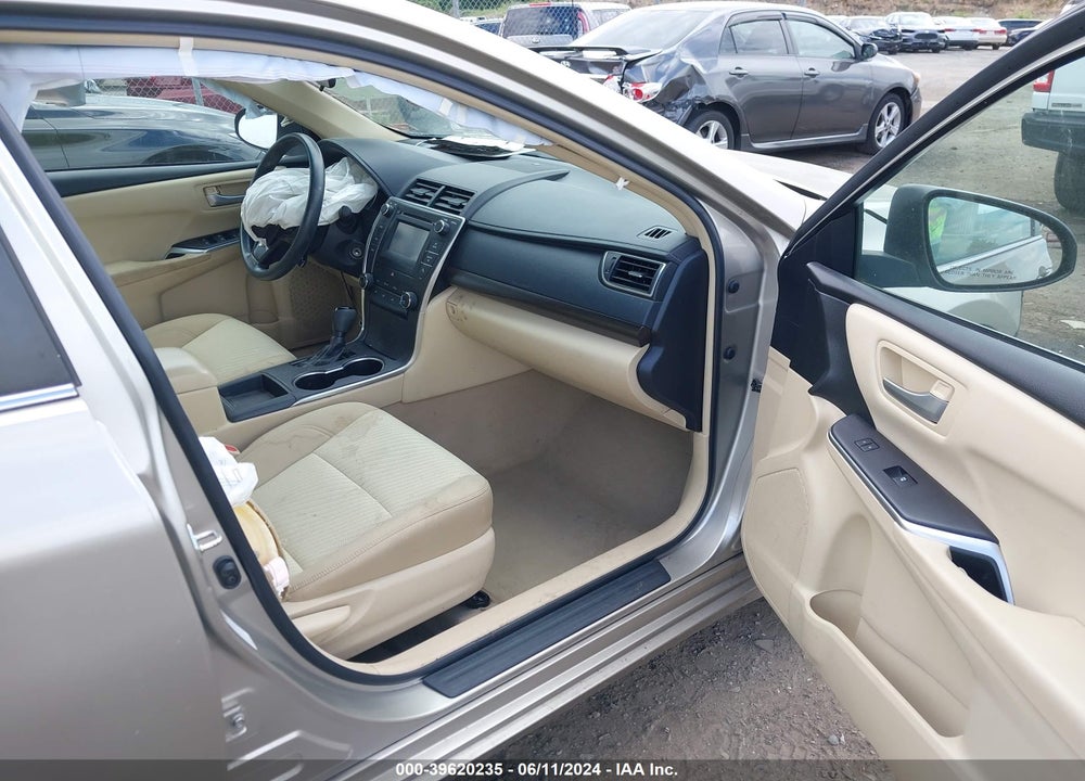 2017 TOYOTA CAMRY LE VIN: 4T1BF1FK6HU422716