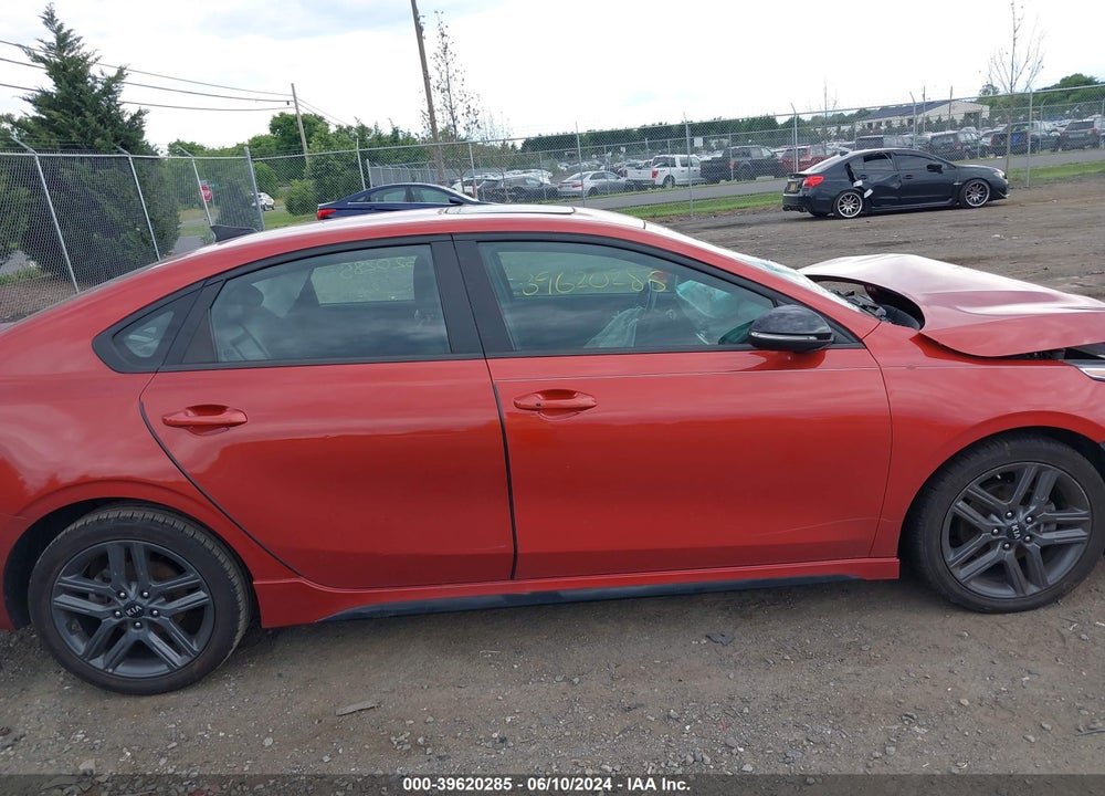 2020 KIA FORTE GT LINE VIN: 3KPF34AD1LE250319