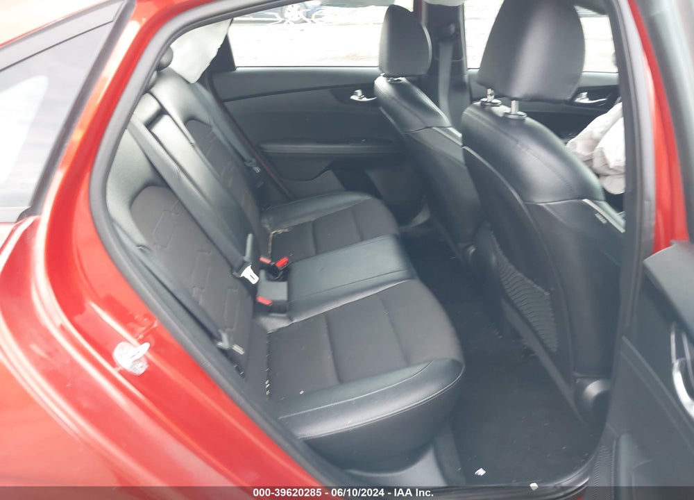 2020 KIA FORTE GT LINE VIN: 3KPF34AD1LE250319