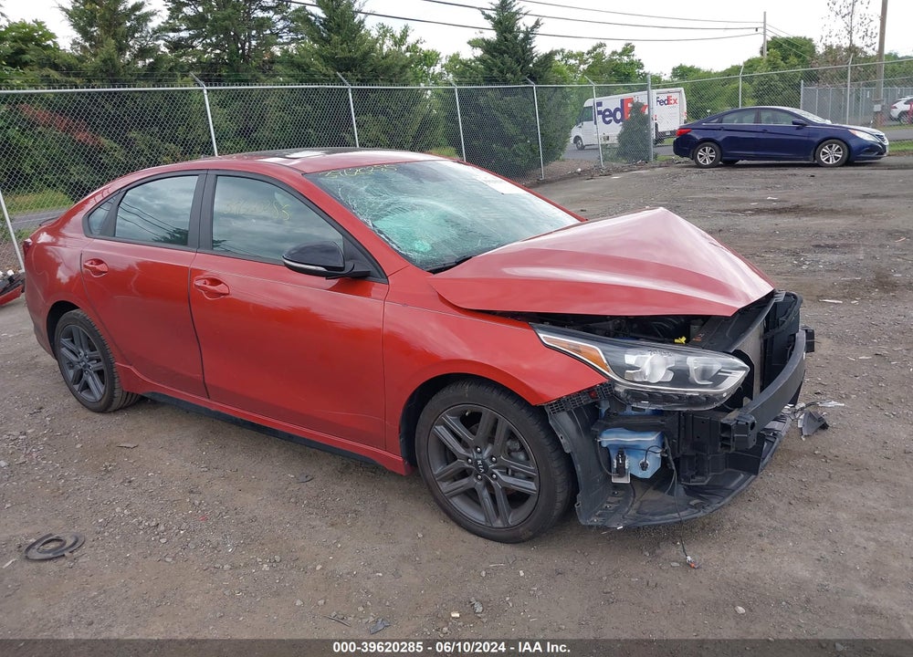 2020 KIA FORTE GT LINE VIN: 3KPF34AD1LE250319
