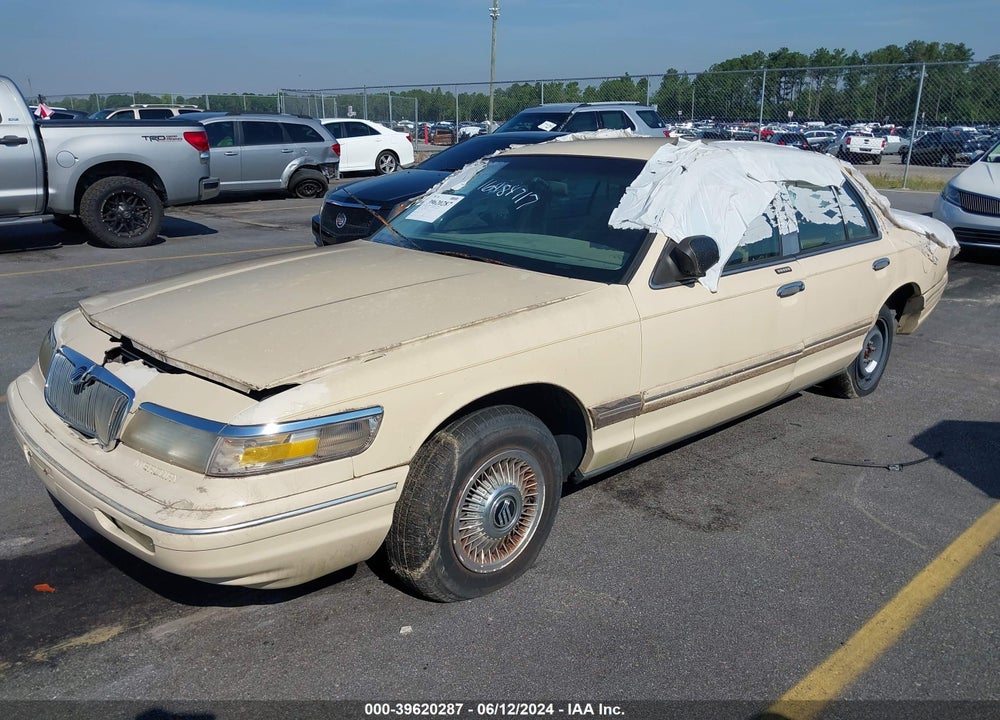 1997 MERCURY GRAND MARQUIS GS VIN: 2MELM74W1VX607962
