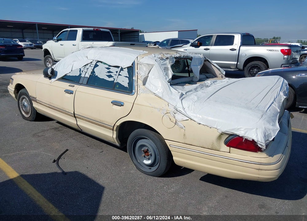 1997 MERCURY GRAND MARQUIS GS VIN: 2MELM74W1VX607962