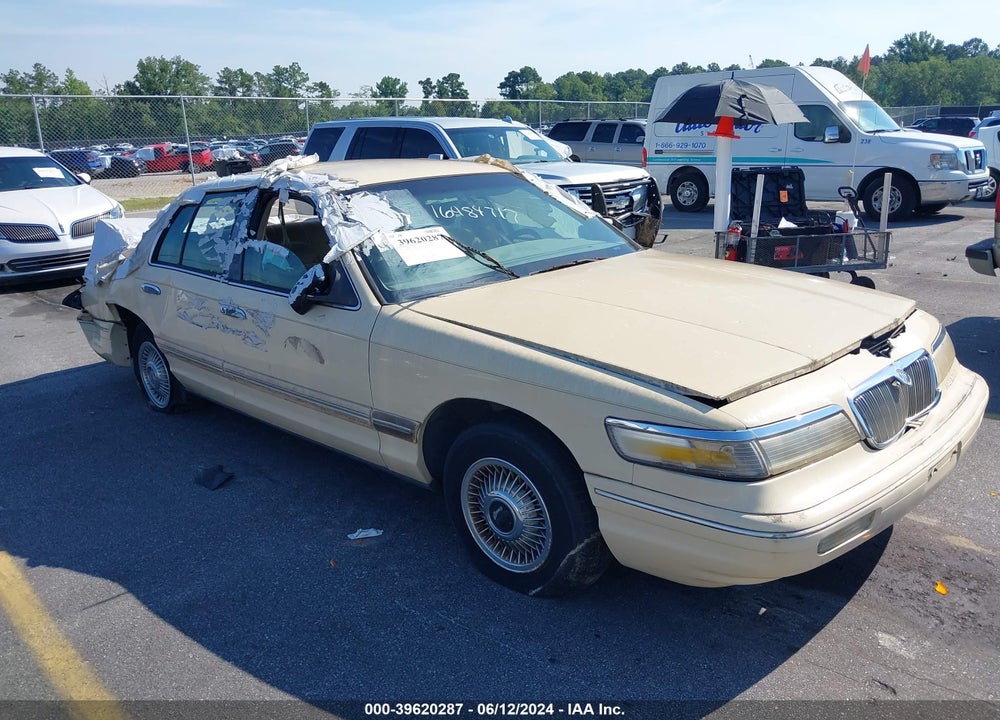 1997 MERCURY GRAND MARQUIS GS VIN: 2MELM74W1VX607962