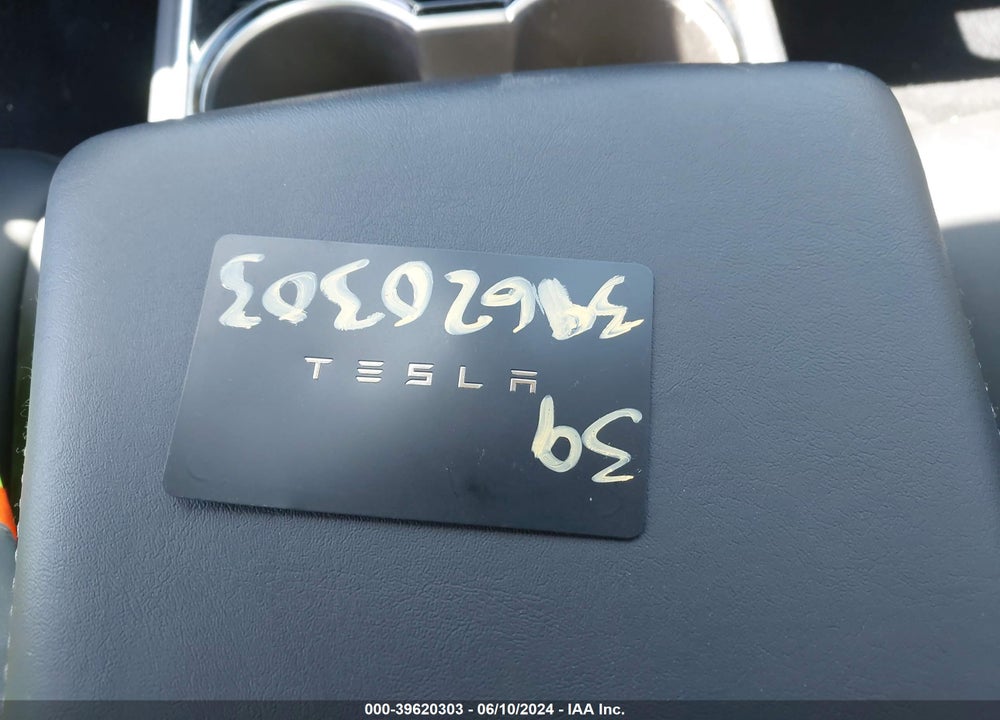2018 TESLA MODEL 3 LONG RANGE/MID RANGE VIN: 5YJ3E1EA2JF022526