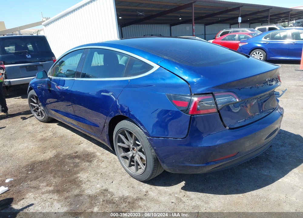 2018 TESLA MODEL 3 LONG RANGE/MID RANGE VIN: 5YJ3E1EA2JF022526