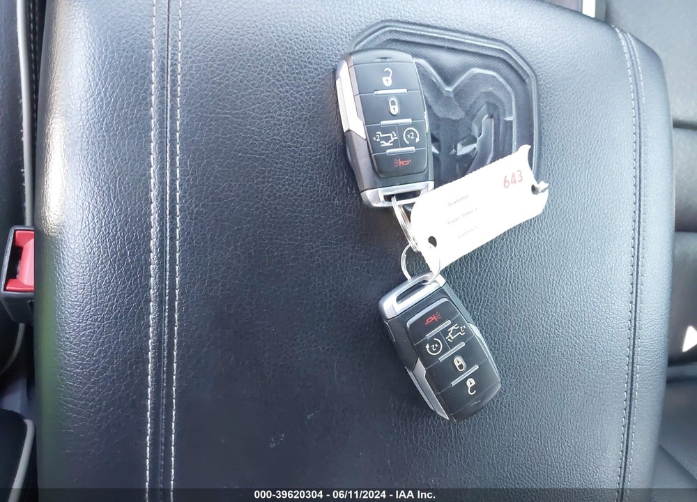 2019 RAM 1500 VIN: 1C6SRFJT5KN725715