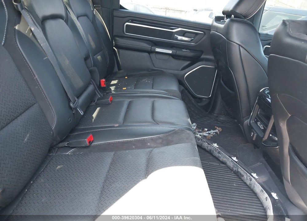 2019 RAM 1500 VIN: 1C6SRFJT5KN725715