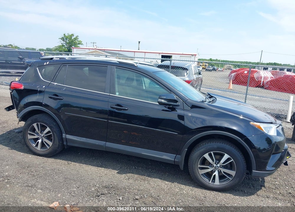 2016 TOYOTA RAV4 XLE VIN: 2T3RFREV0GW509798
