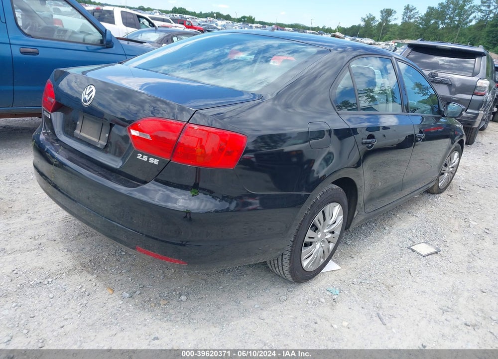 2011 VOLKSWAGEN JETTA 2.5L SE VIN: 3VWDX7AJ2BM353902