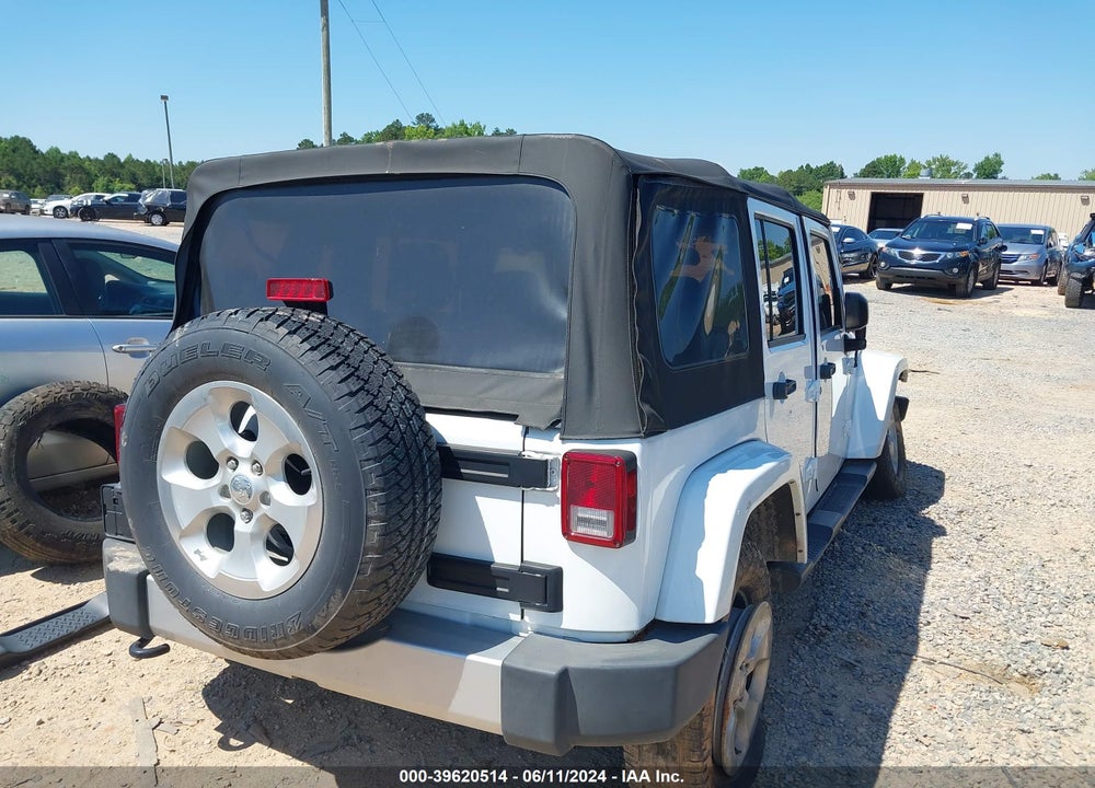 2015 JEEP WRANGLER UNLIMITED SAHARA VIN: 1C4BJWEG8FL591653