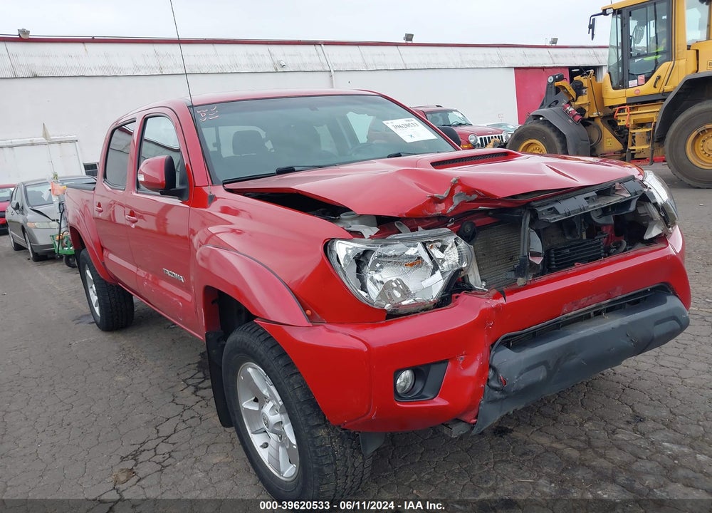 2015 TOYOTA TACOMA BASE V6 VIN: 3TMLU4EN5FM196892