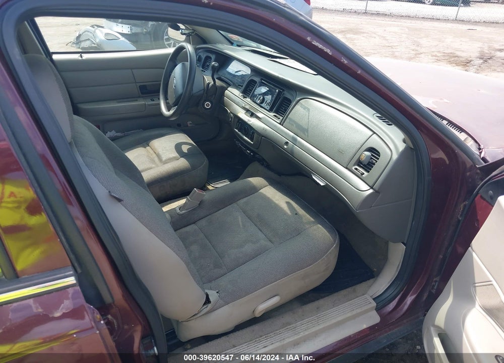 2007 FORD CROWN VICTORIA POLICE/POLICE INTERCEPTOR VIN: 2FAHP71W87X123007