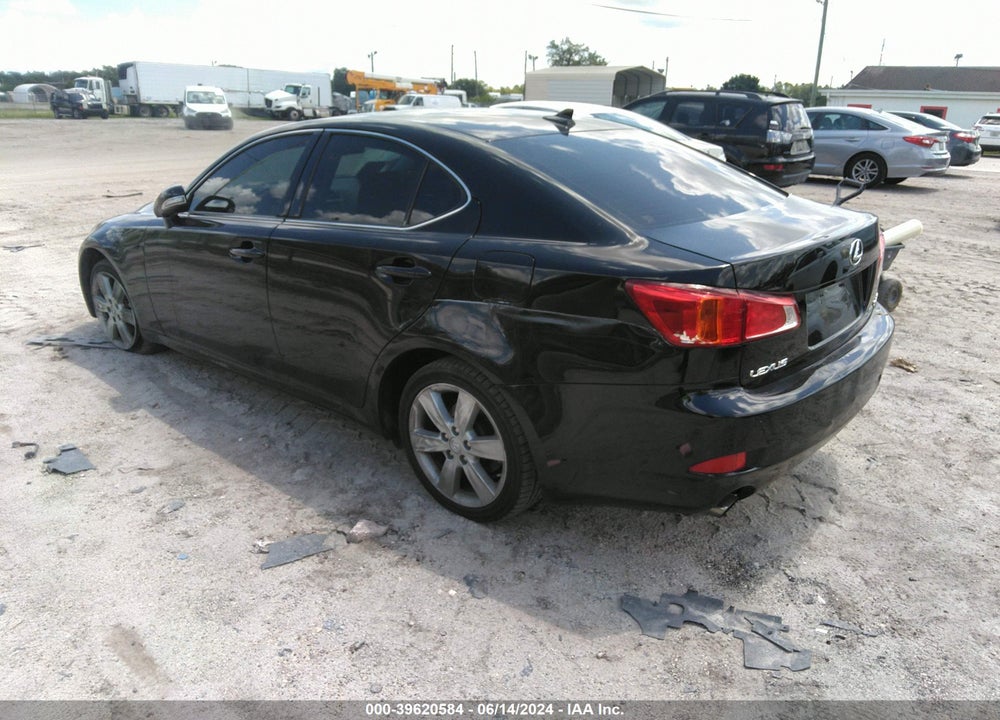 2009 LEXUS IS 250 VIN: JTHCK262892031539