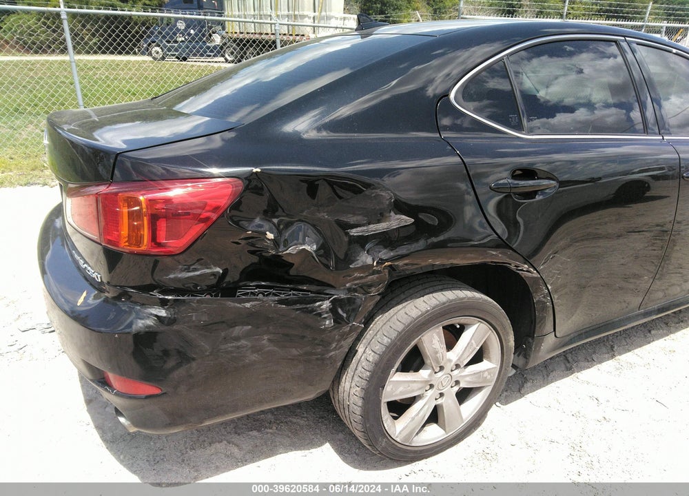 2009 LEXUS IS 250 VIN: JTHCK262892031539