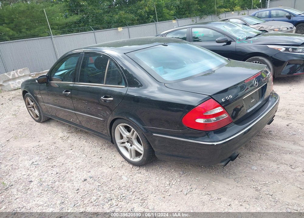 2004 MERCEDES-BENZ E 55 AMG VIN: WDBUF76J74A582718