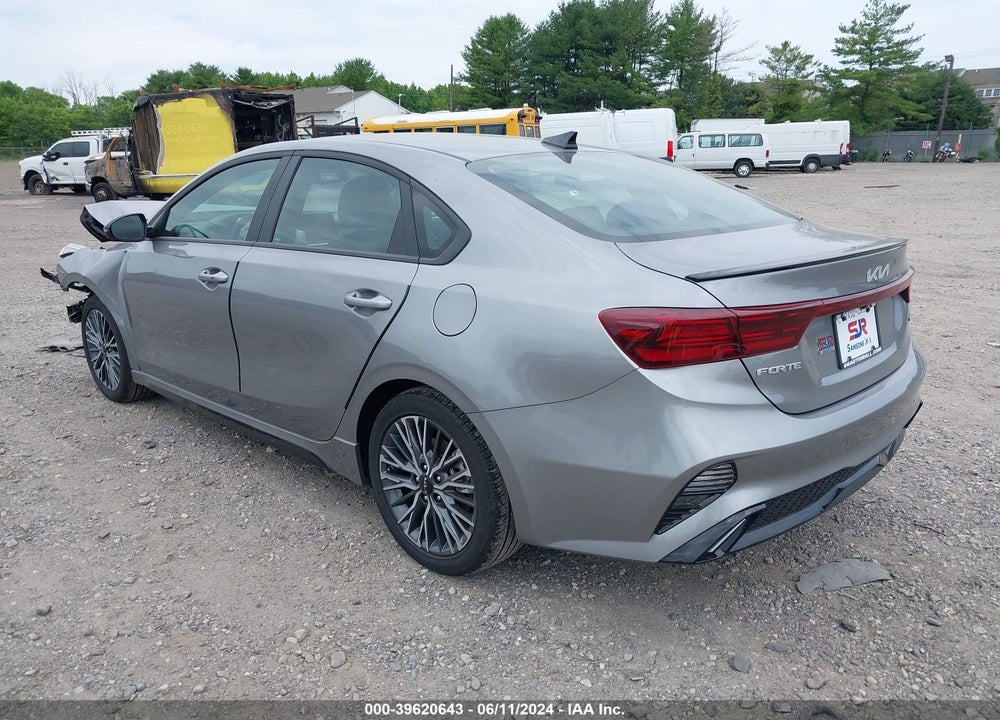 2024 KIA FORTE GT LINE VIN: 3KPF54AD5RE780859