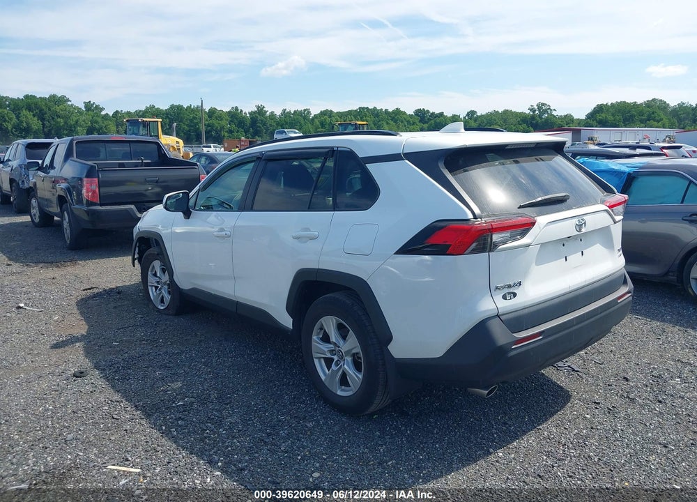 2020 TOYOTA RAV4 XLE VIN: 2T3P1RFV7LC125971
