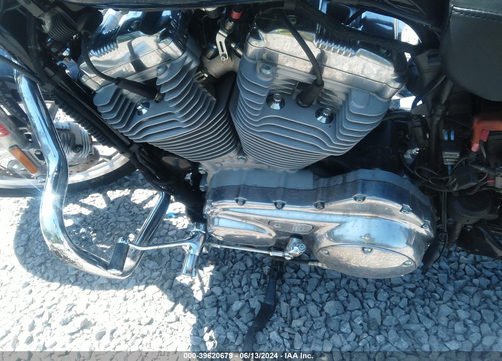2008 HARLEY-DAVIDSON XL883 L VIN: 1HD4CR2108K408533