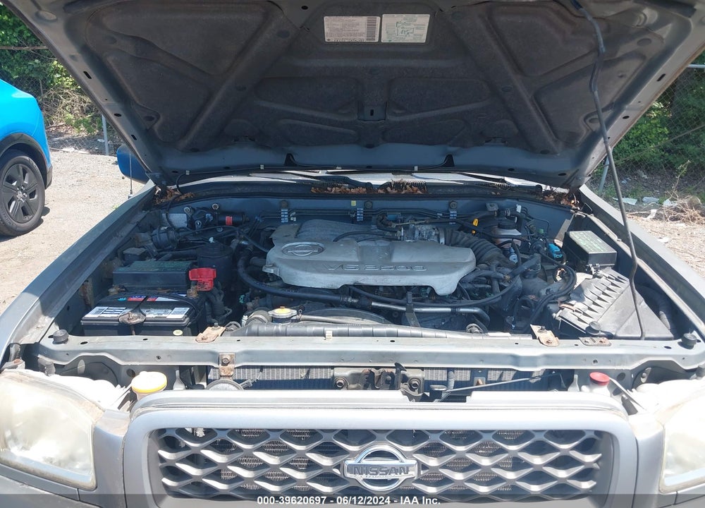 2001 NISSAN PATHFINDER SE VIN: JN8DR09Y41W572093