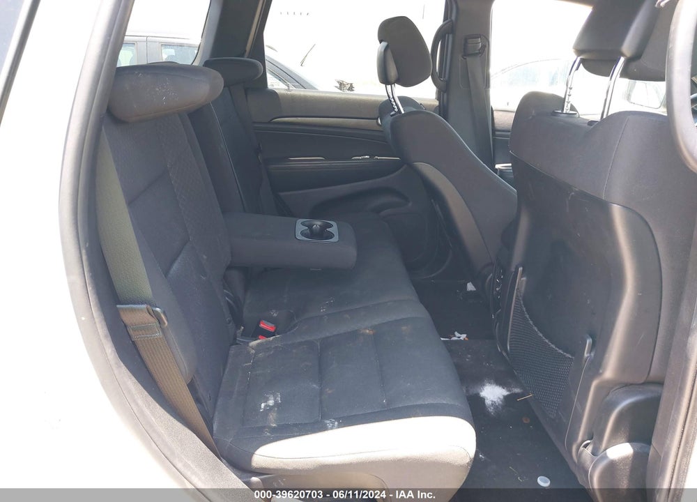 2018 JEEP GRAND CHEROKEE LAREDO 4X2 VIN: 1C4RJEAG8JC399849
