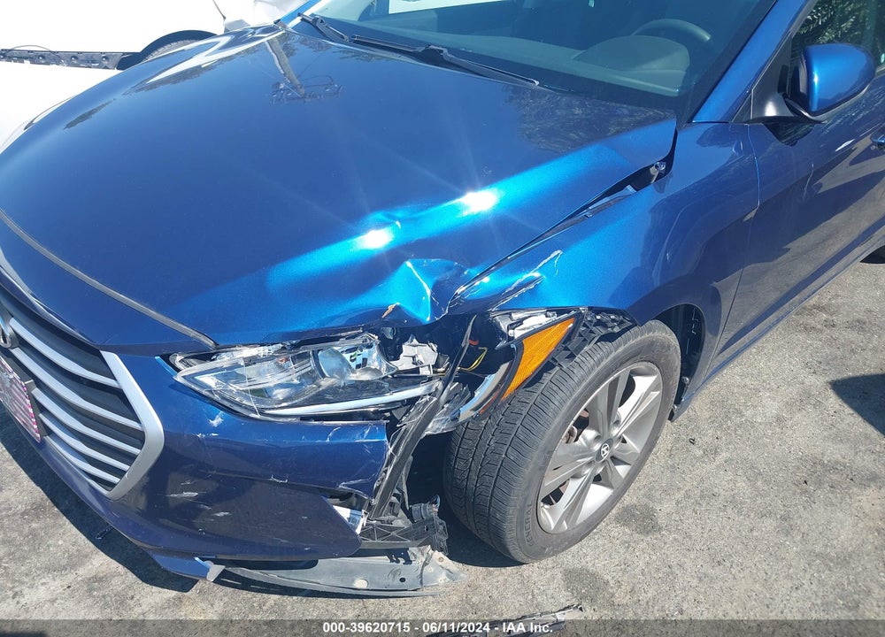 2018 HYUNDAI ELANTRA SEL VIN: 5NPD84LFXJH364738